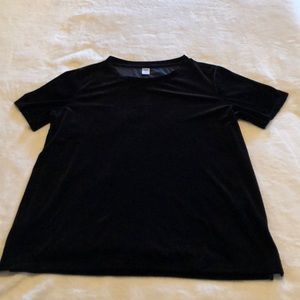 🔥4//$15🔥 Black velvet T-shirt